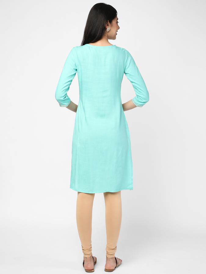 R&B Women Blue Kurtas image number 2