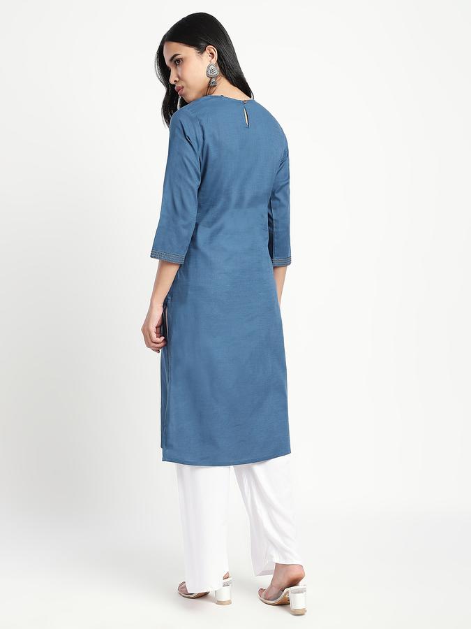 Women Cotton Regular Fit Round Neck Embroidered Kurta