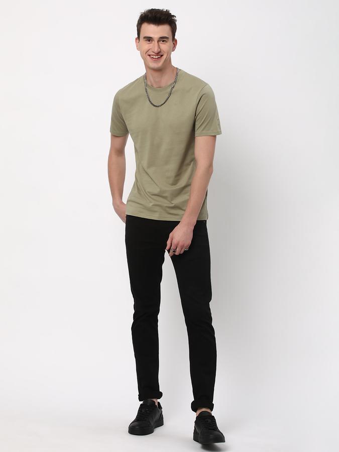 Men Regular Fit Round-Neck T-Shirt image number 1