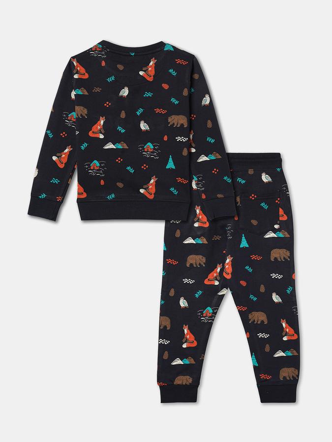 Boys All Over Printed Casual Clothing Sets image number 1