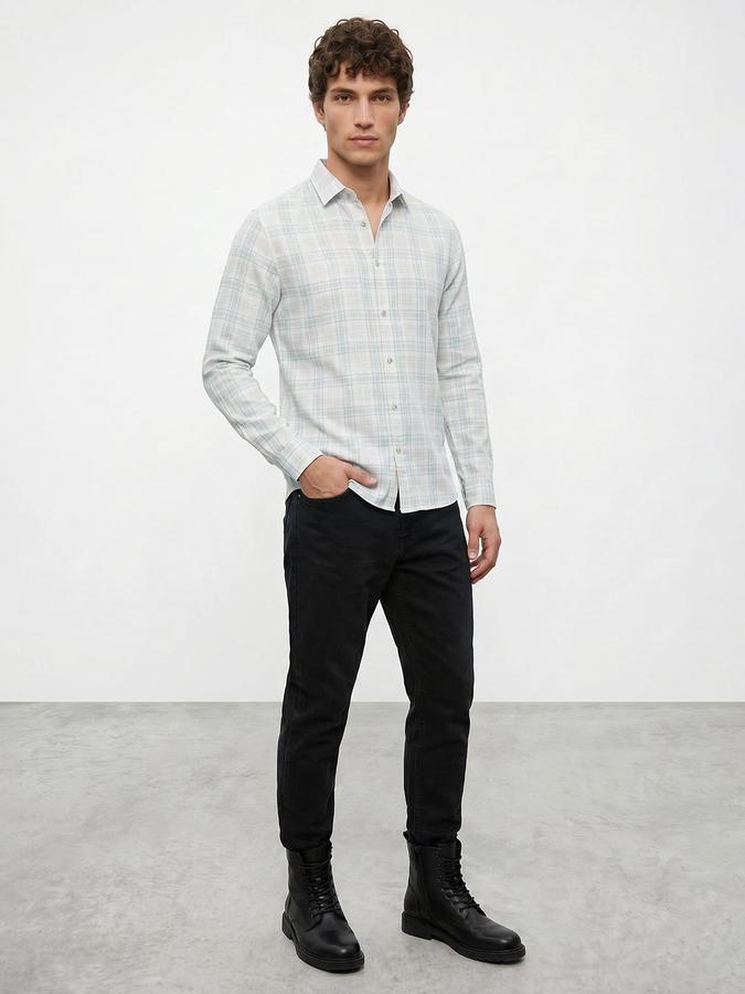 R&B Men White Windowpane Checks Spread Collar Long Sleeves Regular Fit Shirt