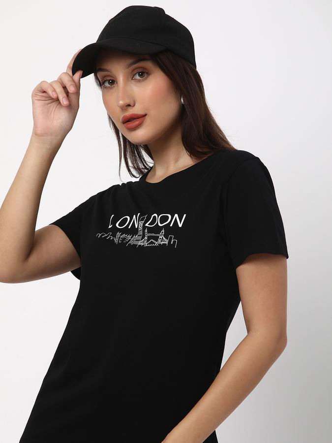 Women Typographic Print Regular Fit Round-Neck T-Shirt image number 0