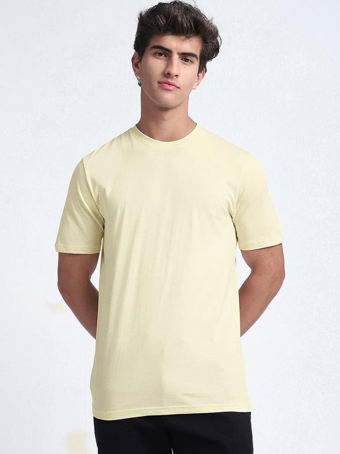 R&B Mens Light Yellow Solid Round Neck Short Sleeves T-shirt