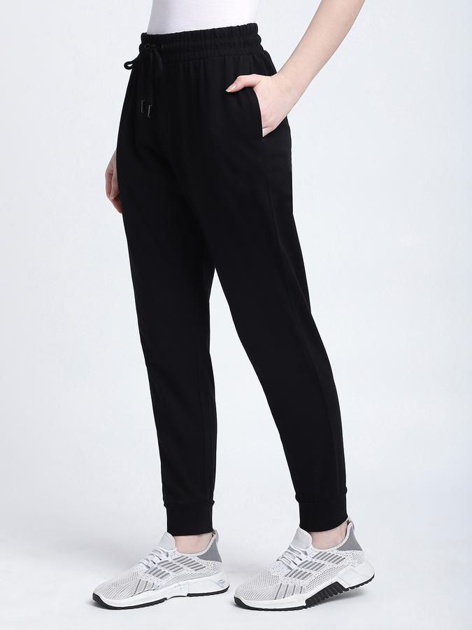 R&B Women Black Solid Joggers
