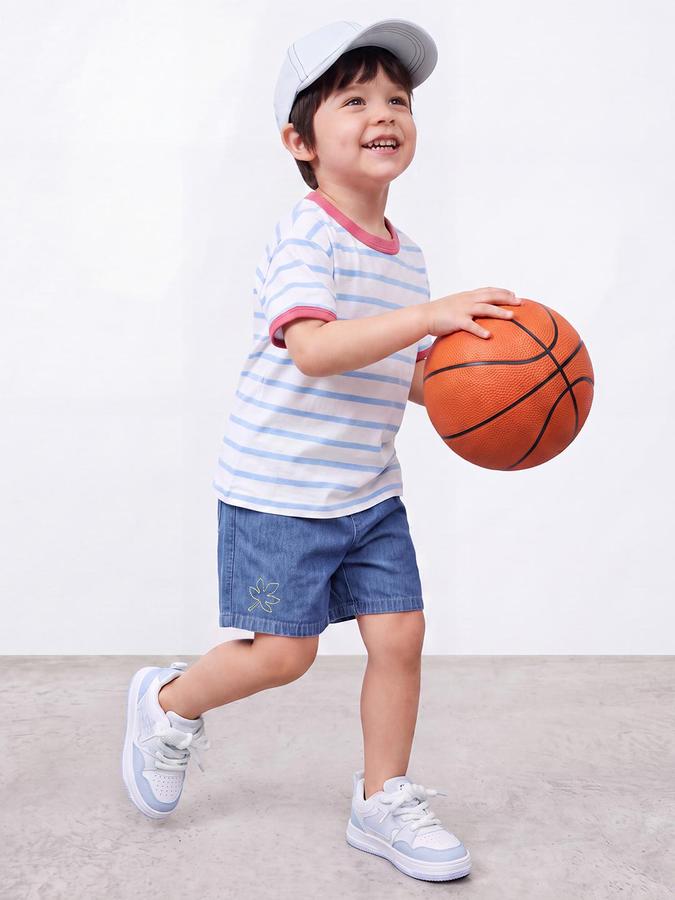 R&B Boys Medium Blue Self Design Regular Fit Mid Rise Denim Shorts