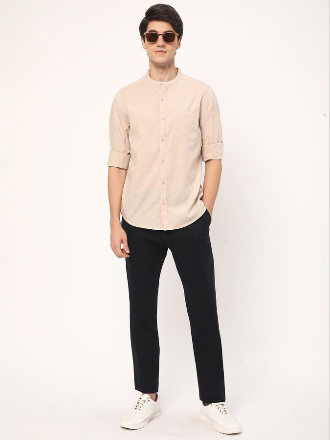 Men Regular Fit Shirt with Band Collar image number 1