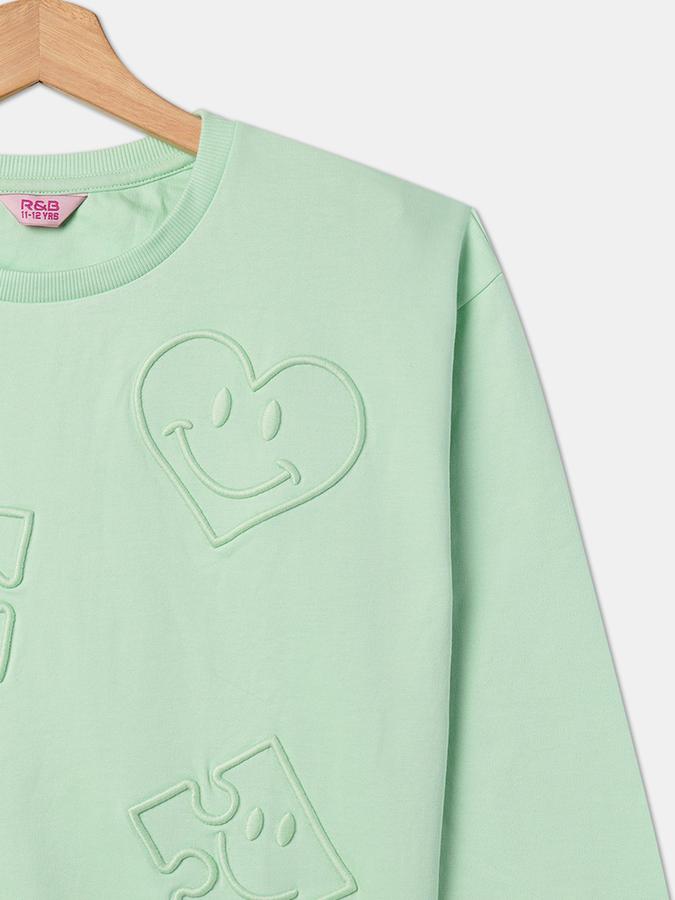 Girls Embroidered Regular Fit Sweatshirt image number 2
