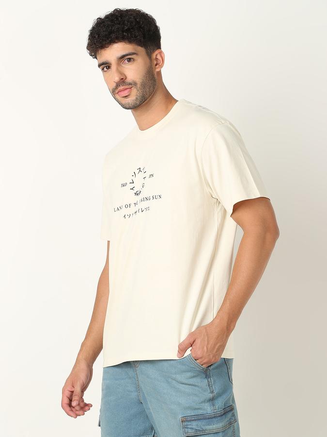 Men Typographic Print Crew-Neck T-Shirt image number 1