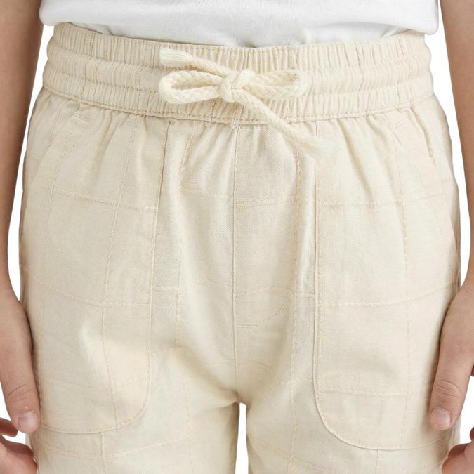 R&B Cream Regular Fit Checked Mid Rise Boys Shorts