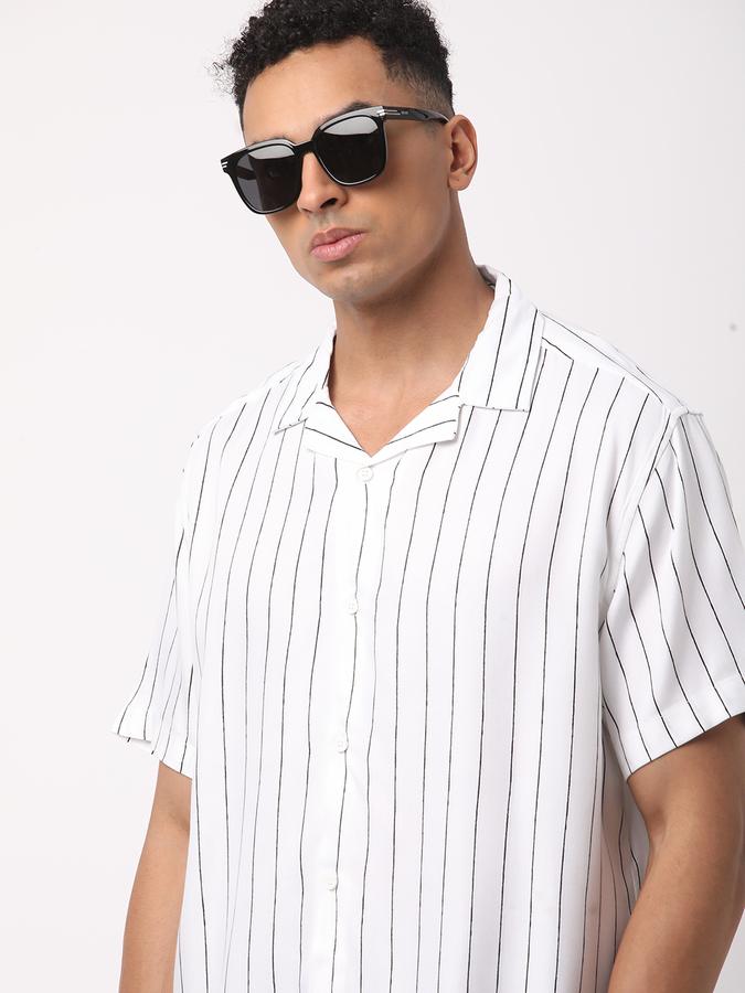 Men Regular Fit Striped Shirt image number 0