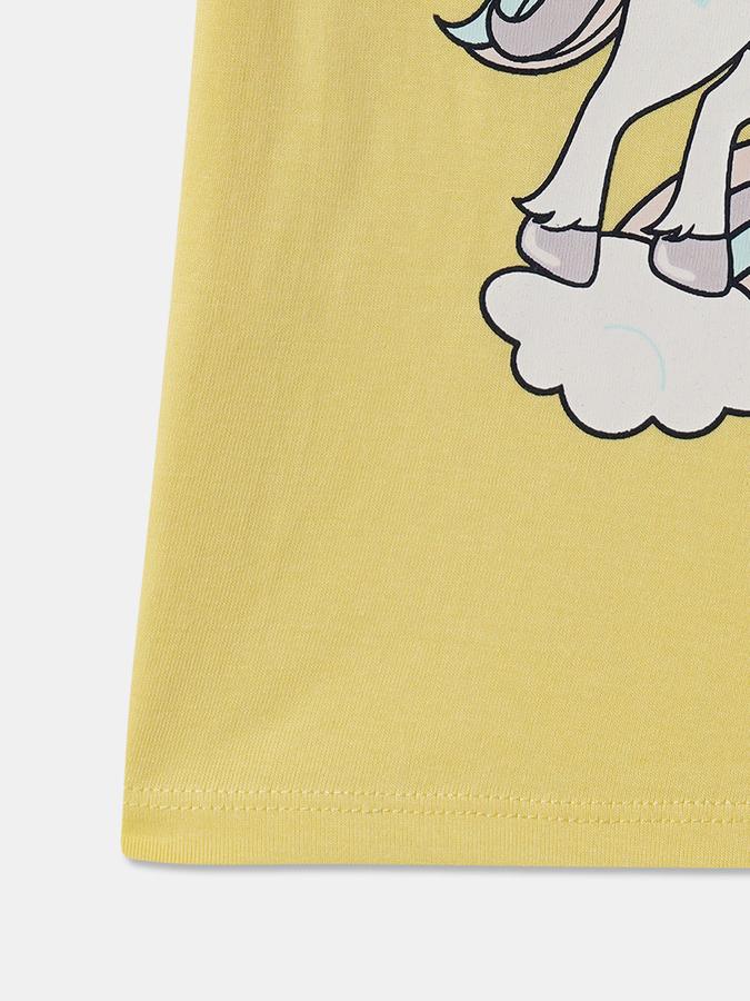 Girls Cotton Regular Fit Round Neck Graphic T-shirt