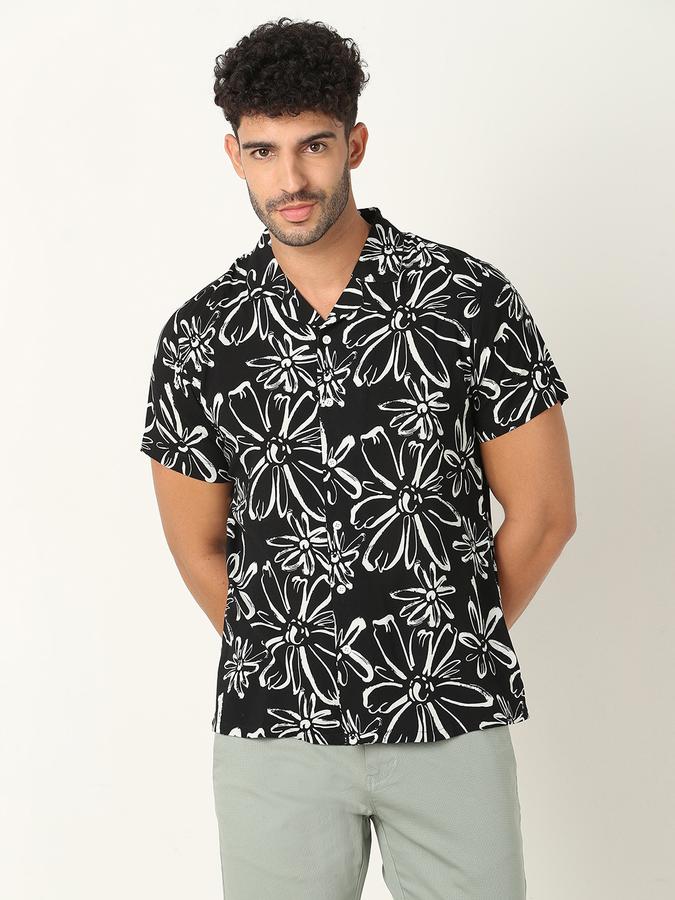 Cuban Collar Shirt with Short Sleeves image number 0