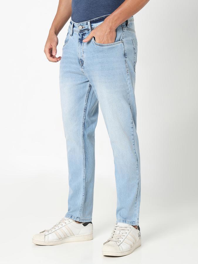 Relaxed Fit Men Jeans image number 2