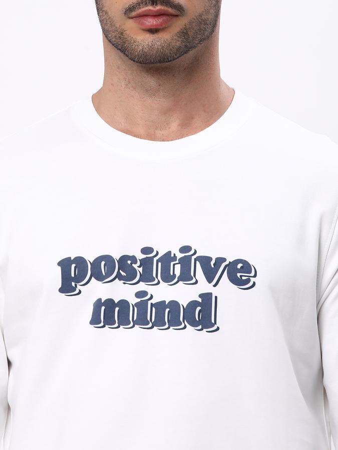 Men Regular Fit Typographic Print Round-Neck Sweatshirt image number 3