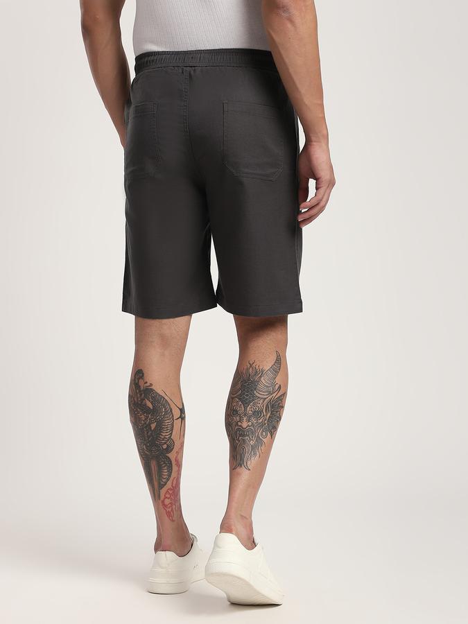 Men Cotton Blend Regular Fit Drawstring Solid Shorts