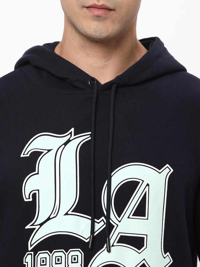 Men Regular Fit Typographic Print Sweatshirt image number 3
