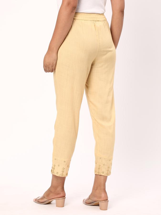 Women Straight Fit Pants image number 2