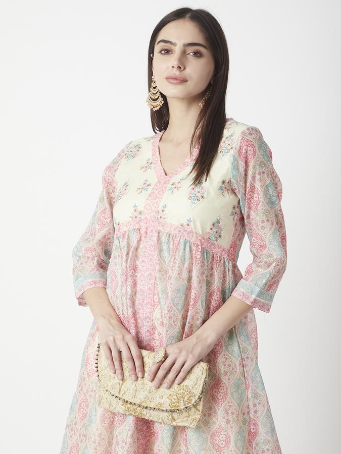 Women Polyester Regular Fit V Neck Embroidered Kurta