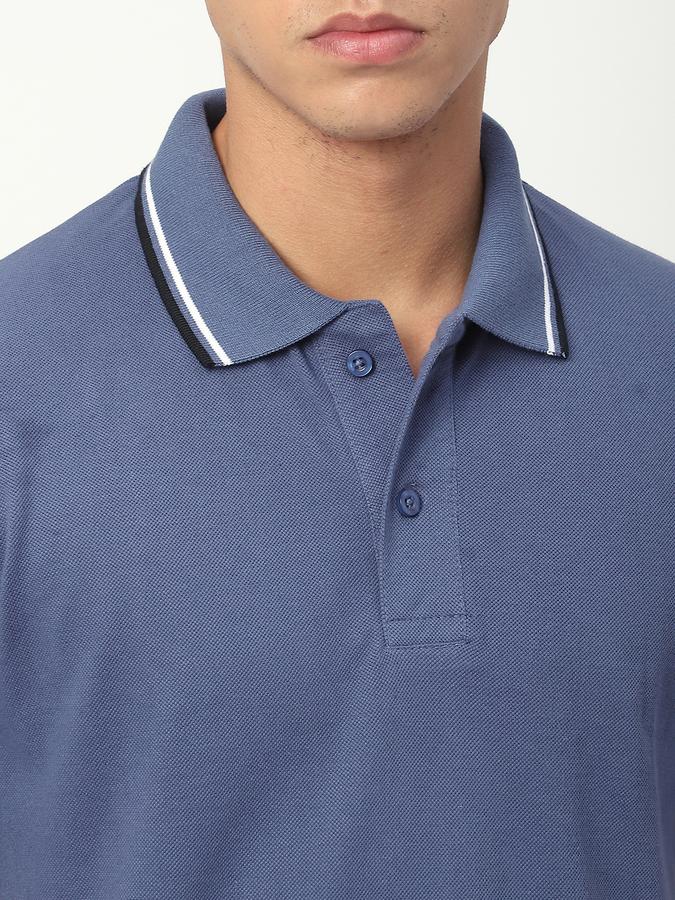 Solid Men Polo Neck T-Shirt image number 3