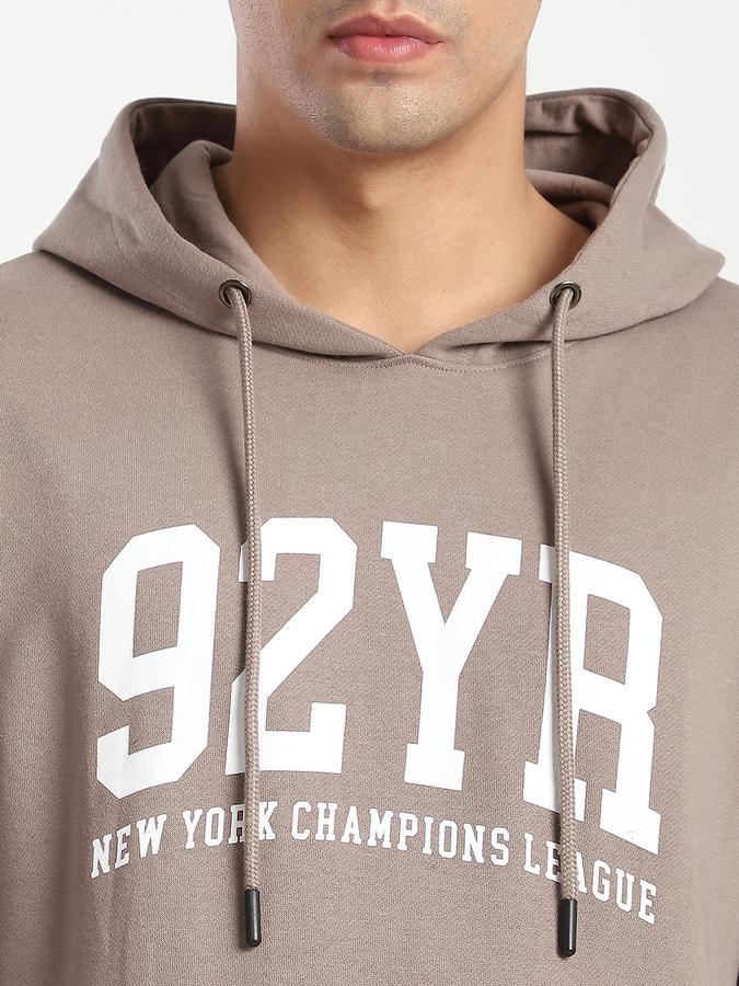 Men Fleece Regular Fit Hooded Graphic Print Sweatshirt