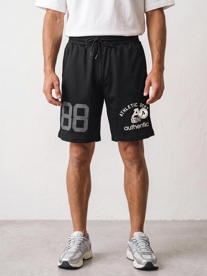 R&B Men Black Graphic Print Mid Rise Shorts