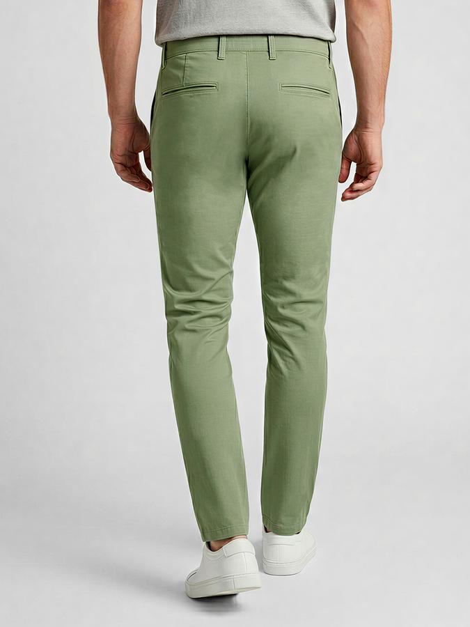 R&B Green Solid Men Mid-Rise Slim Fit Trouser