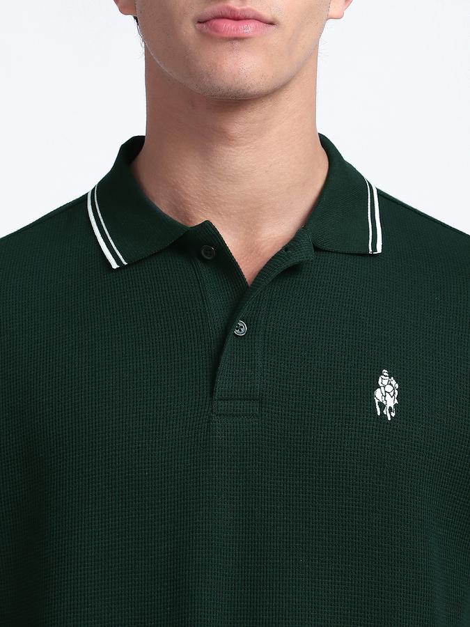 Men Cotton Blend Slim Fit Polo Neck Solid T-shirt