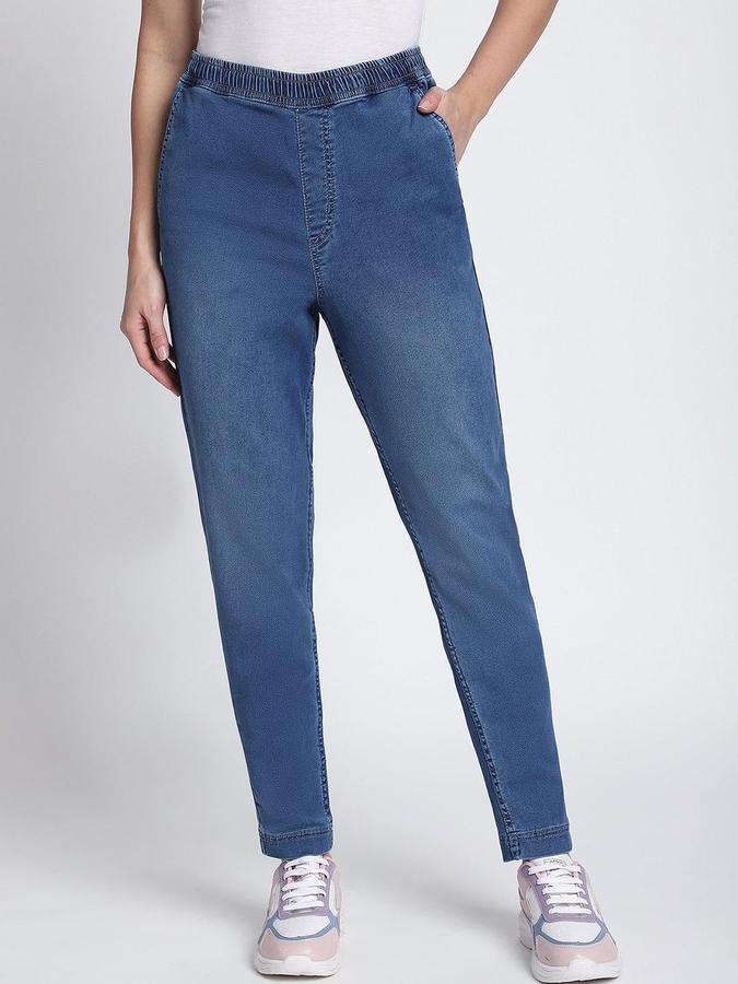 R&B Women Mid Blue Regular Fit Mid-Rise Jeans