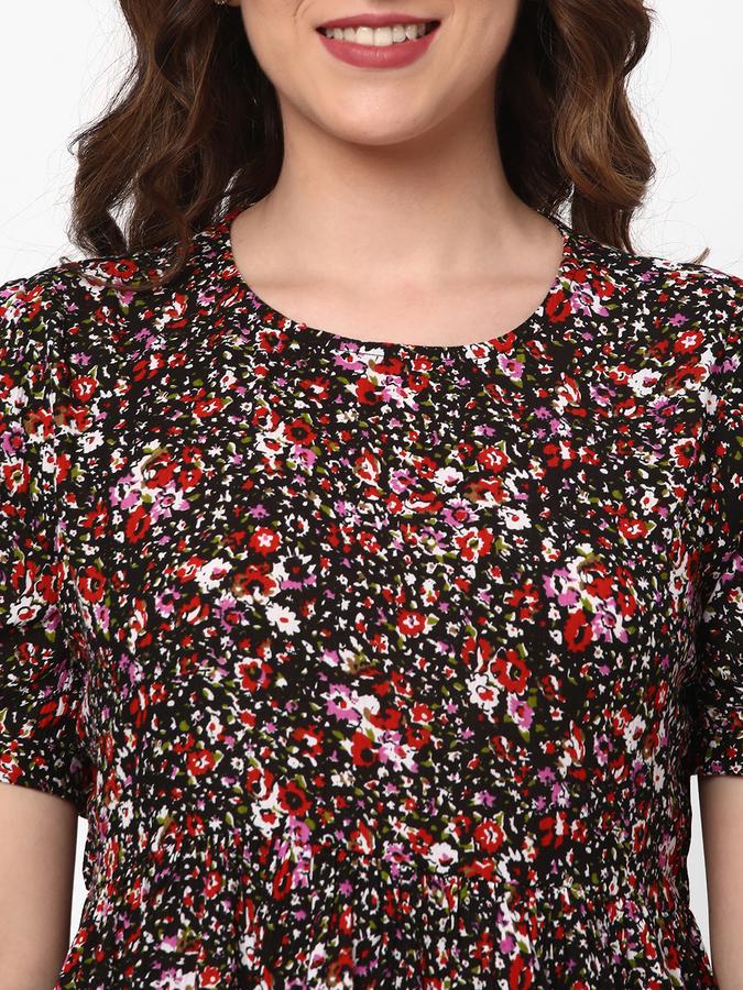Women Floral Print Round-Neck Top image number 3