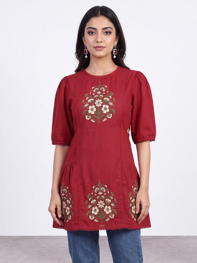 R&B Women Maroon Floral Embroidered Round Neck Short Sleeves Ethnic Tunics