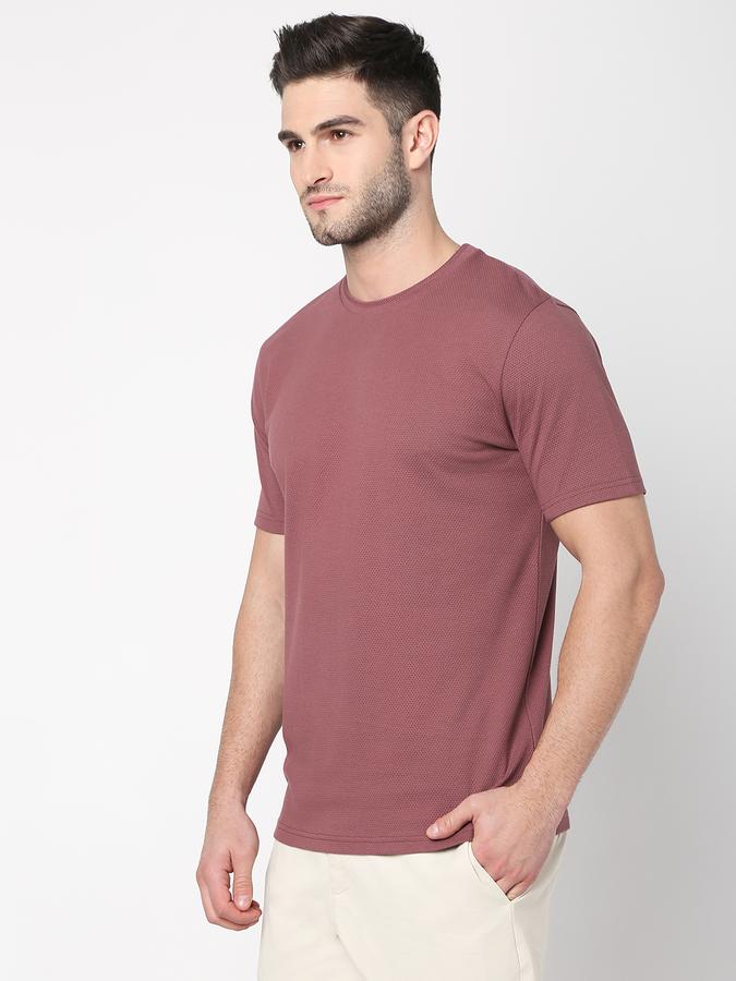 Men Regular Fit Round-Neck T-Shirt image number 1
