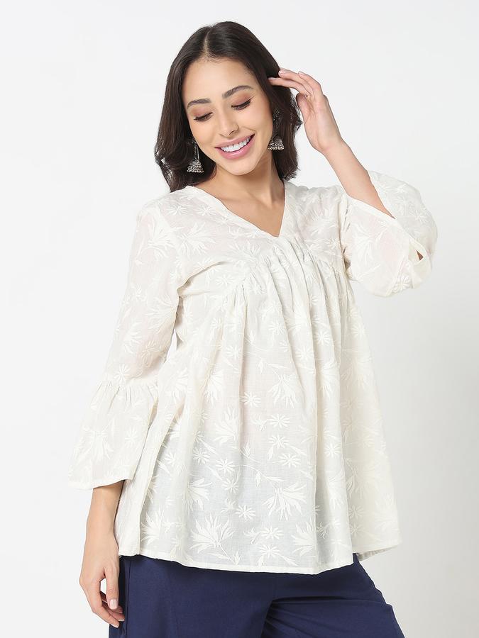 Women's schiffli gathered v-neck tunic with flared sleeves image number 3