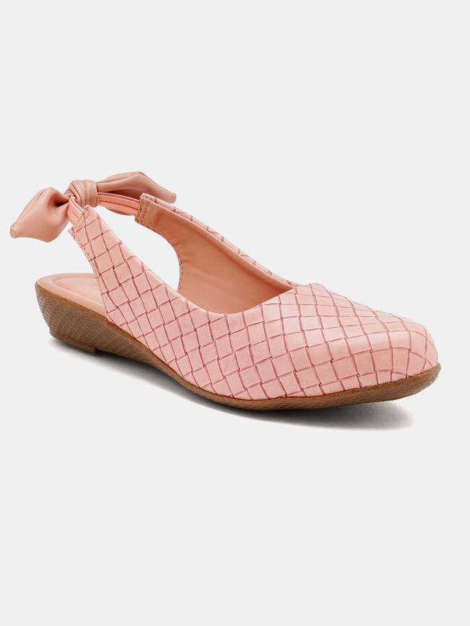 Women Round Toe Slip-On Flat Shoes image number 2