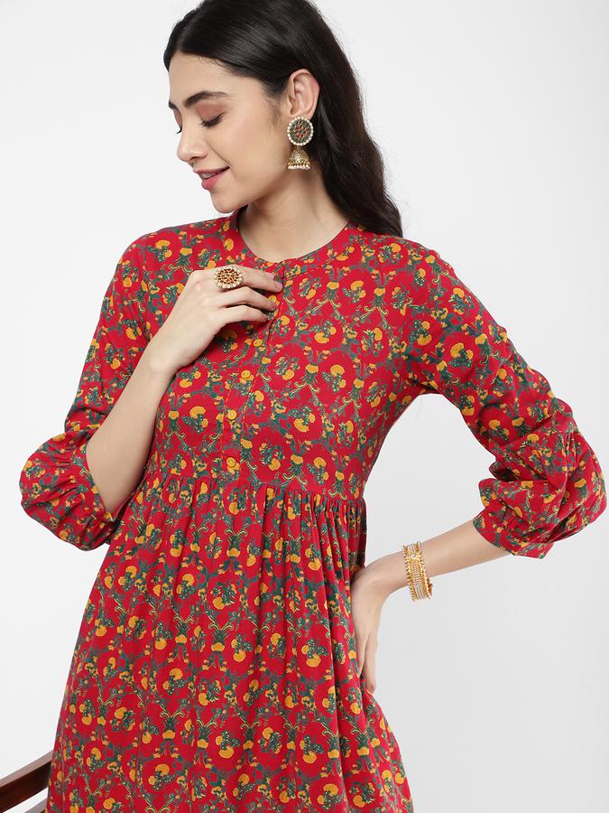 R&B Red Women Kurtas image number 0