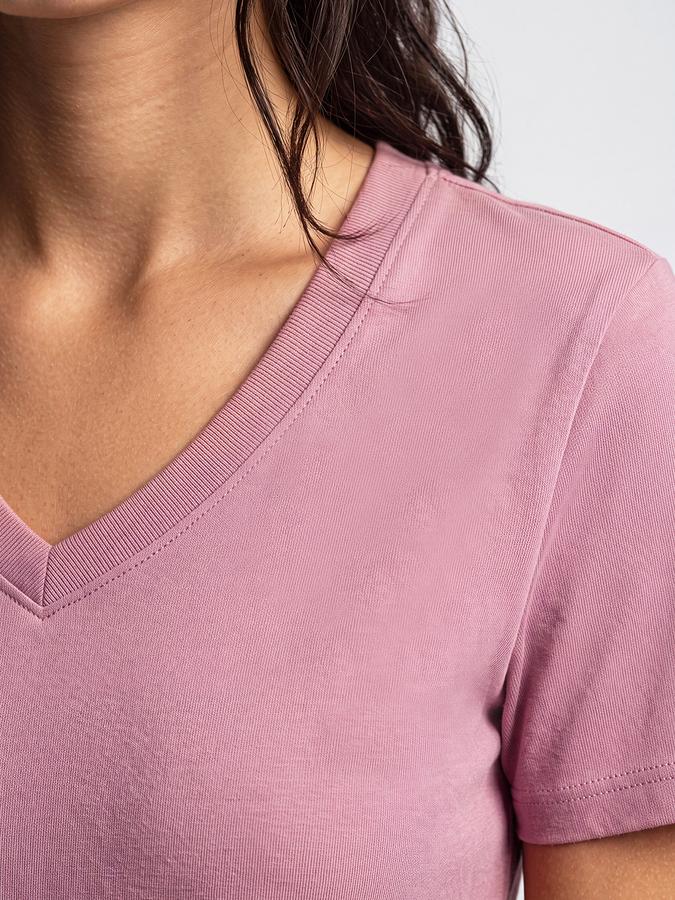 R&B Women Shell Pink Solid Short Sleeves V-Neck Tshirt