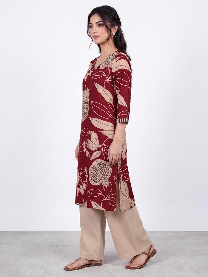 R&B Women Maroon Floral Print V-Neck Three-Quarter Sleeves Straight Kurta