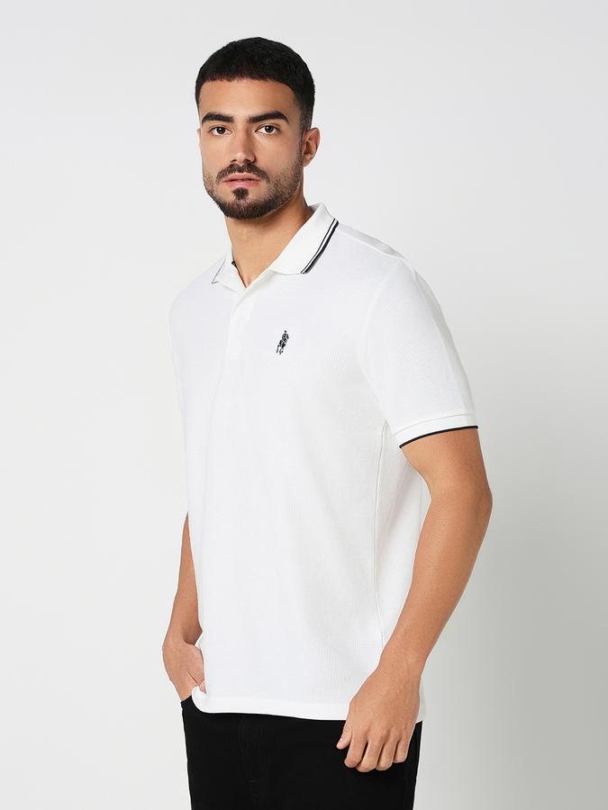 Solid Men Polo Neck T-Shirt image number 2
