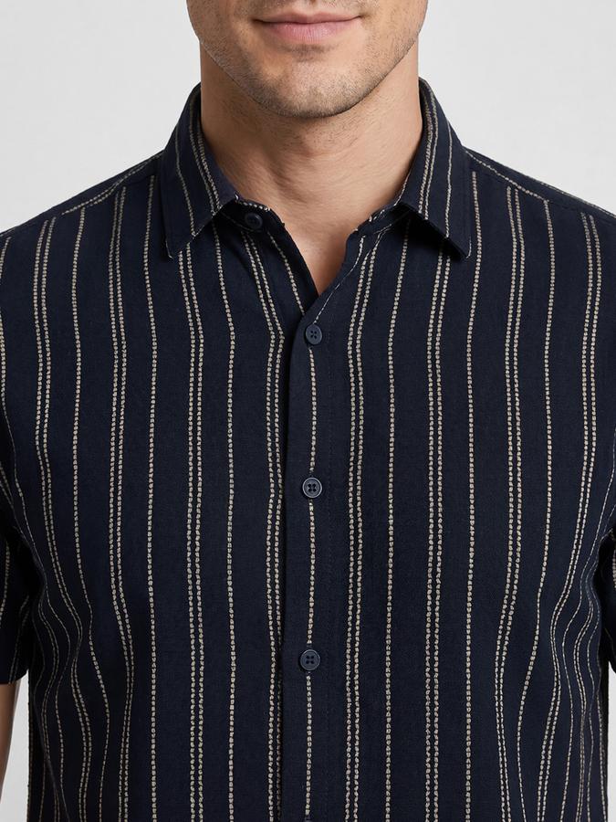 R&B Navy Blue Striped Men Spread Collar Short Sleeves Shirt