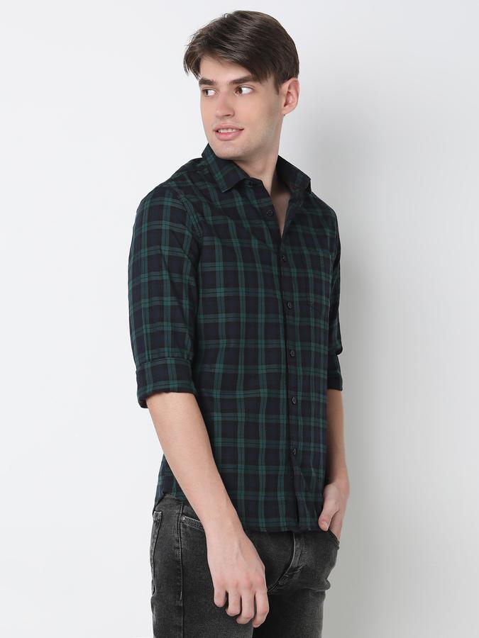 Spread Collar Shirt with Full Sleeves image number 2