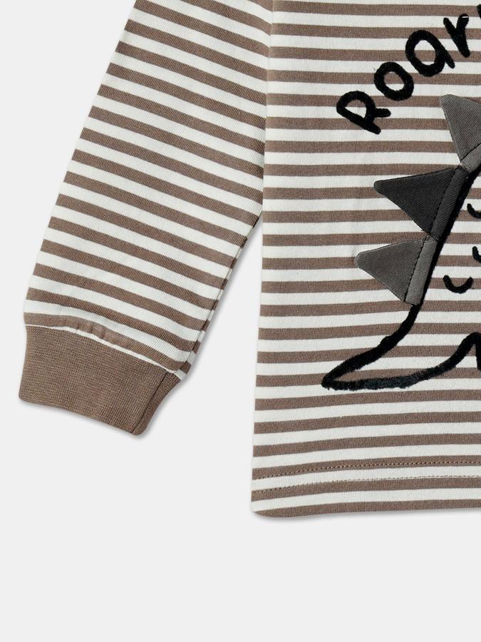 Boys Striped Regular Fit Round-Neck T-Shirt image number 3