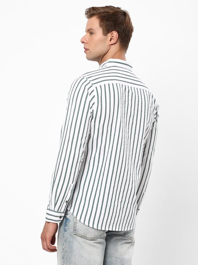 Men Cutaway Collar Shirt image number 2