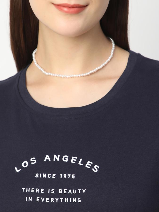 Graphic Print Women Round Neck T-Shirt image number 3