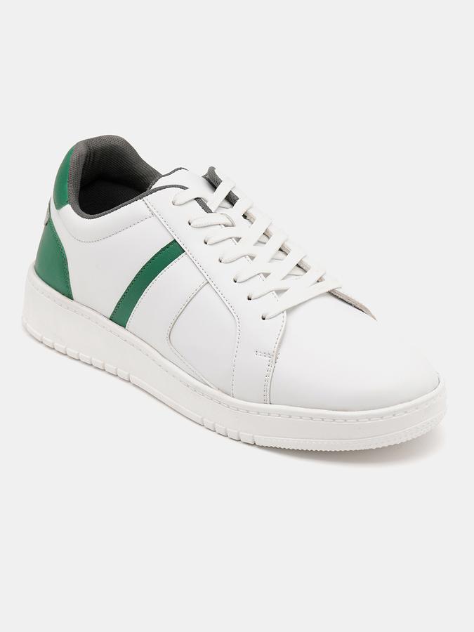 Men Low-Top Lace-Up Shoes image number 2