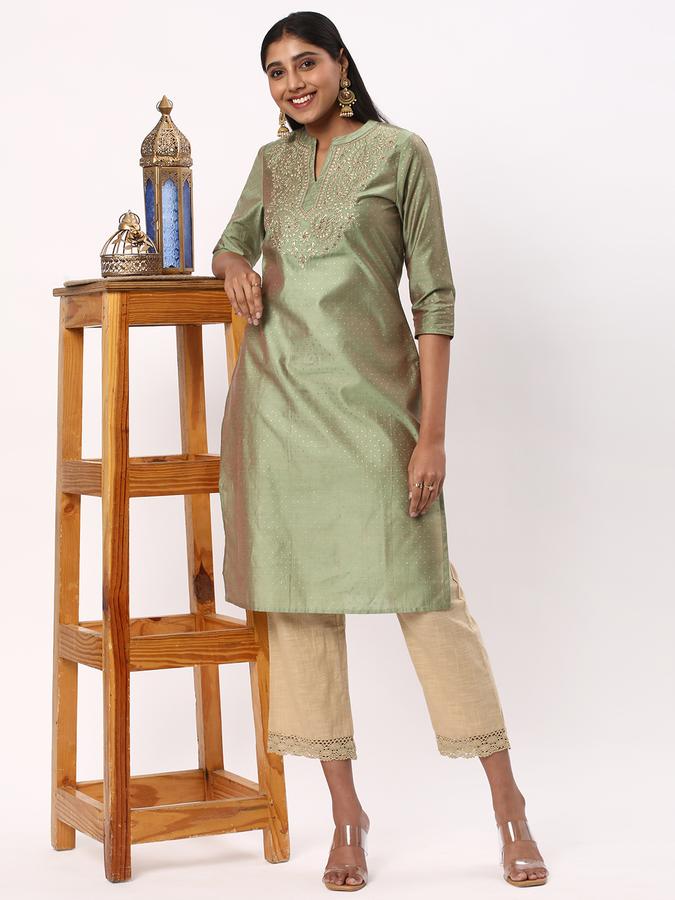 Women Poly Blend Regular Fit Mandarin Collar Embroidered Kurta