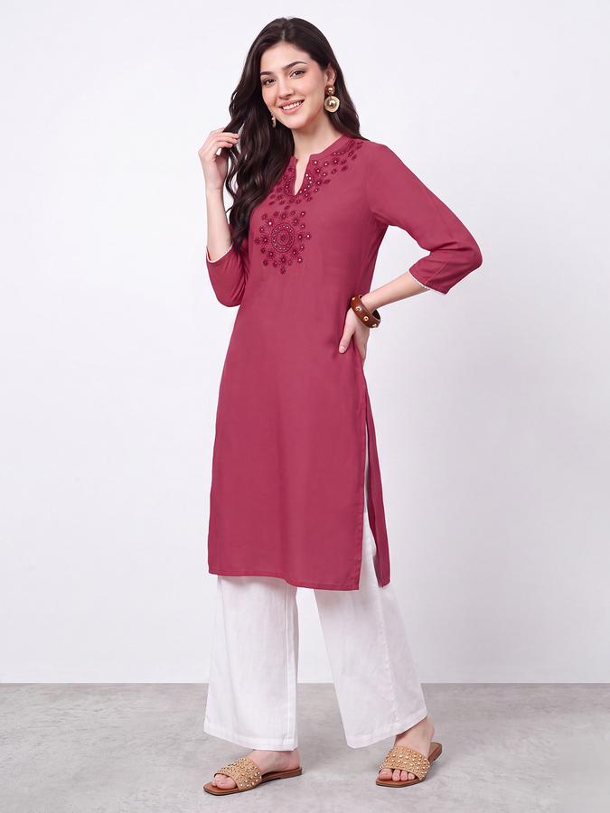 R&B Womens Maroon Three-Quarter Sleeves Mandarin Floral Embroidery Straight Kurta