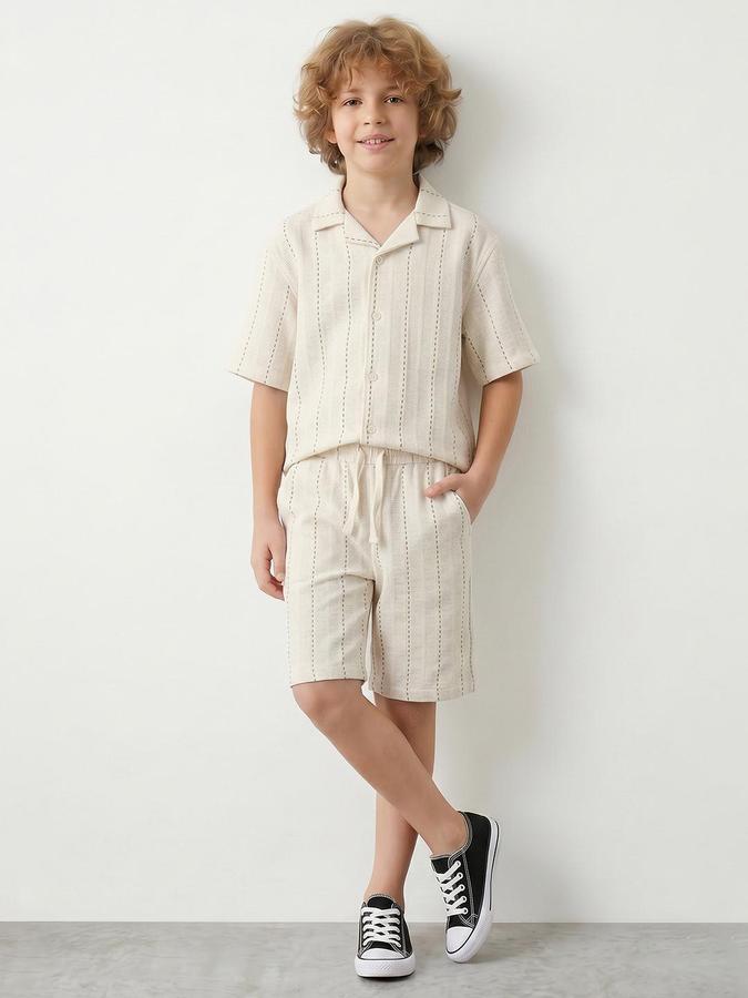 R&B Boy's Beige Textured Regular Fit Knee Length Shorts