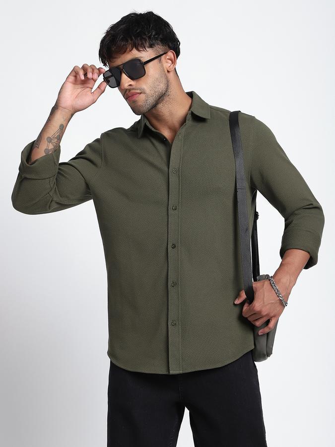 Men Cotton Regular Fit Point Collar Textured Shirt