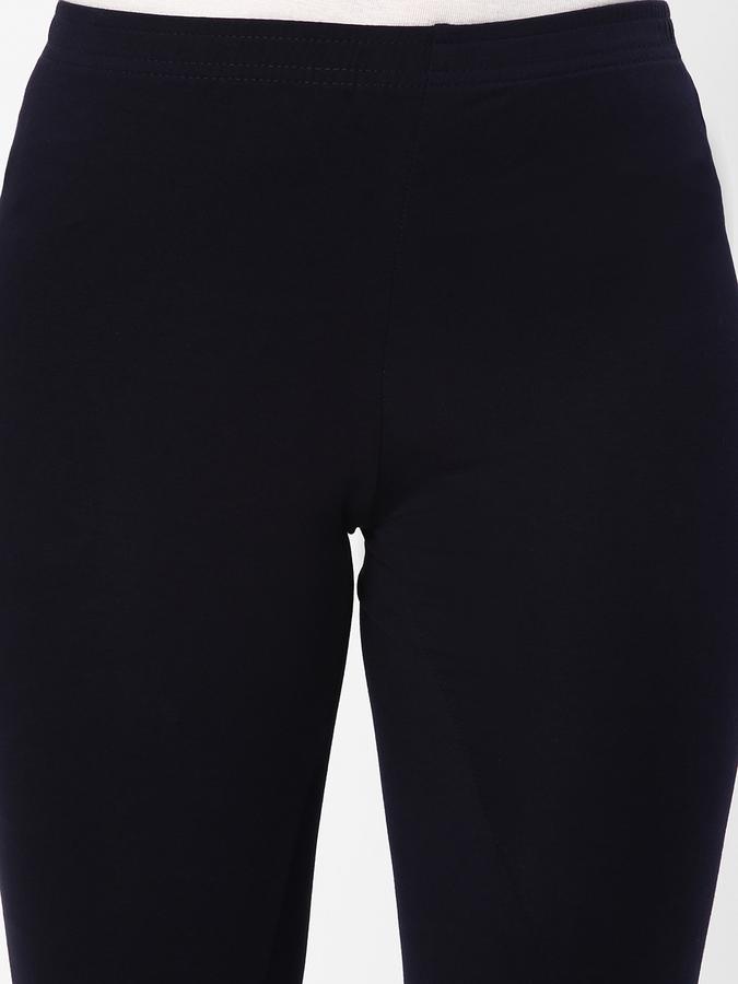 Women Leggings image number 3