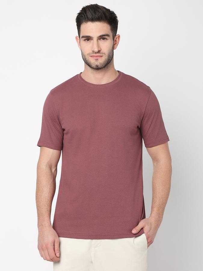 Men Regular Fit Round-Neck T-Shirt image number 0
