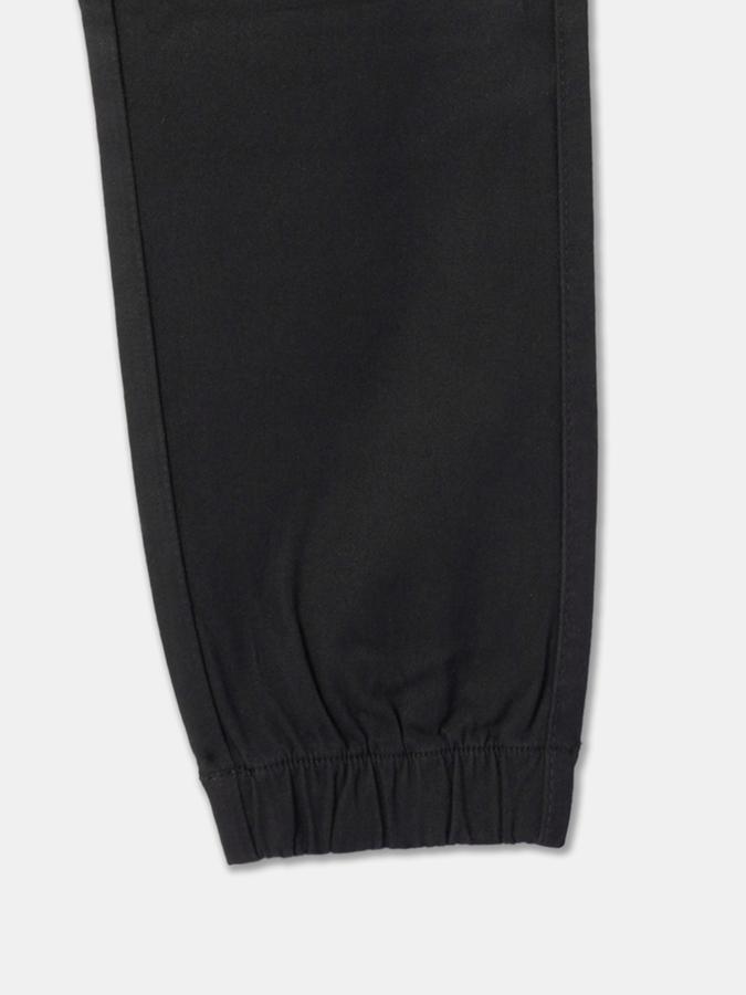 Boys Mid-Rise Relaxed Fit Trousers image number 2